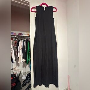 All aligned ribbed mini dress